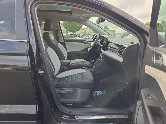 Photo of 2025 Deep Black Pearl Volkswagen Taos