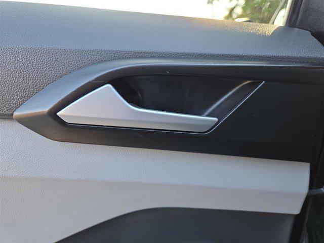 Photo of 2023 Deep Black Pearl Volkswagen Taos