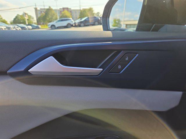 Photo of 2023 Deep Black Pearl Volkswagen Taos