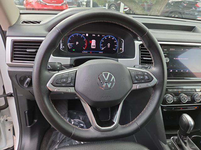 Photo of 2021 Pure White Volkswagen Atlas
