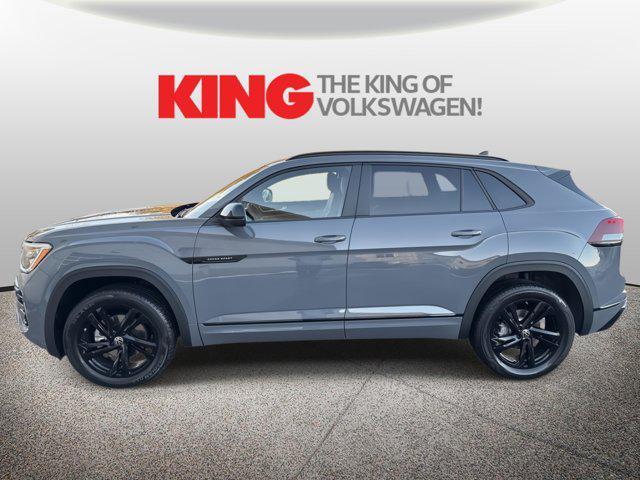 Photo of 2025 Gray Volkswagen Atlas Cross Sport