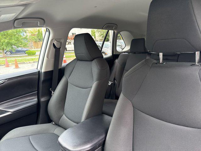 Photo of 2022 White Toyota RAV4