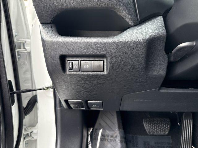 Photo of 2022 White Toyota RAV4