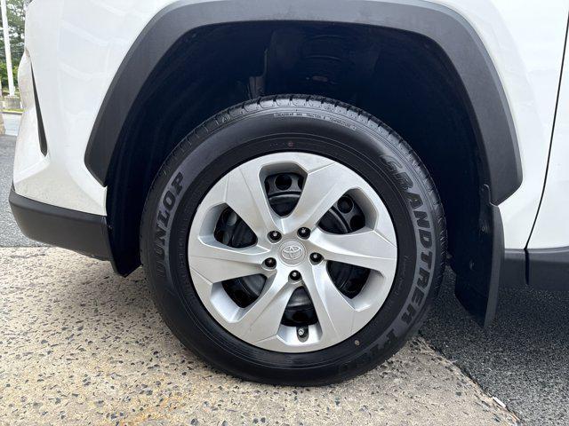 Photo of 2022 White Toyota RAV4