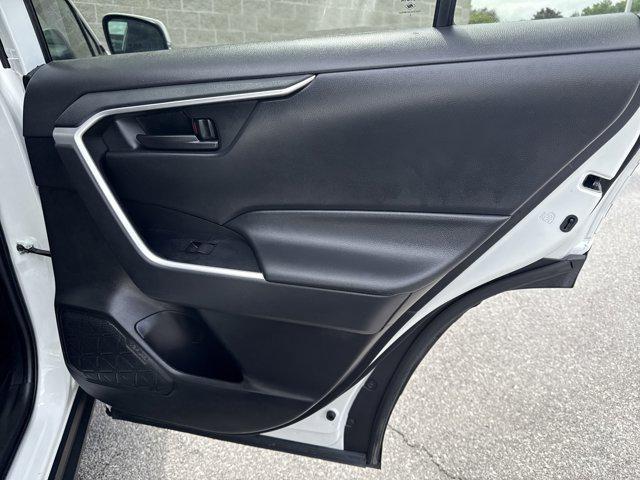 Photo of 2022 White Toyota RAV4