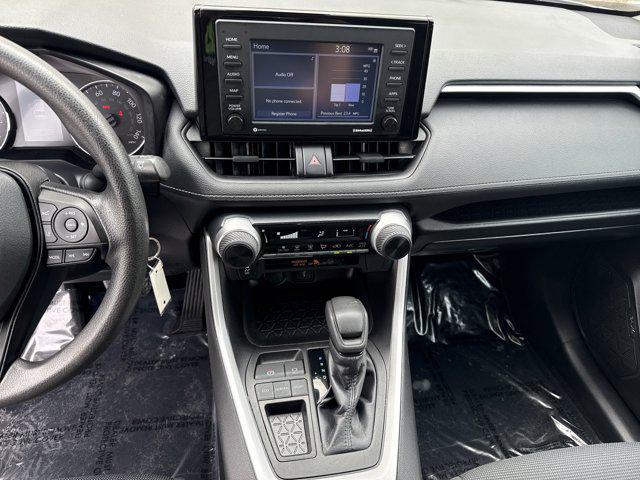 Photo of 2022 White Toyota RAV4