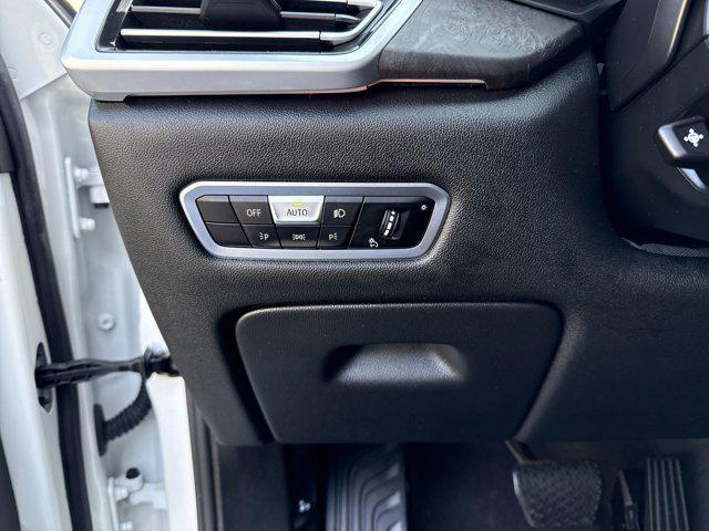 Photo of 2022 Alpine White BMW X5