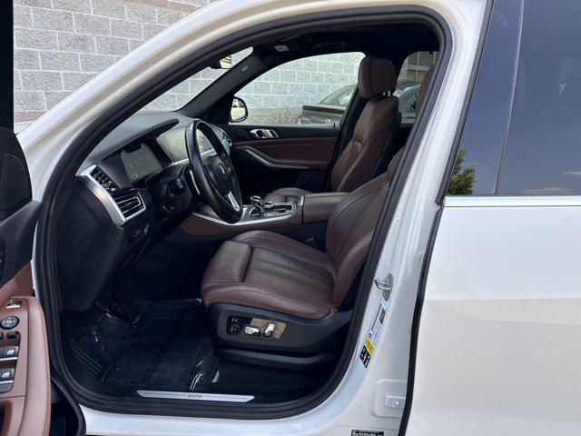 Photo of 2022 Alpine White BMW X5