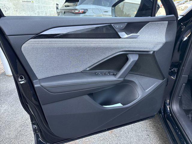 Photo of 2025 Deep Black Pearl Volkswagen Tiguan
