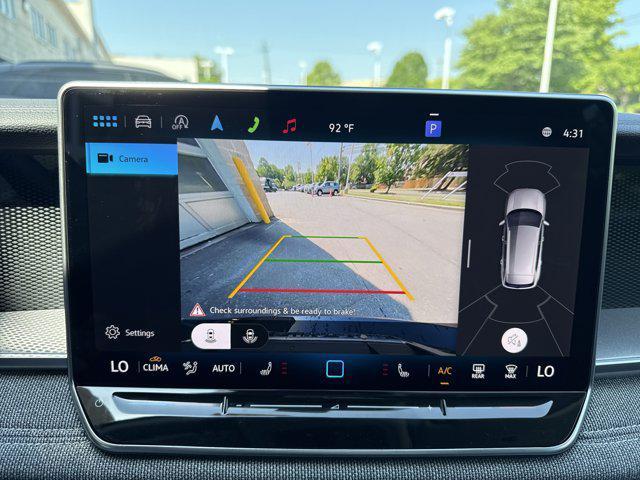 Photo of 2025 Deep Black Pearl Volkswagen Tiguan