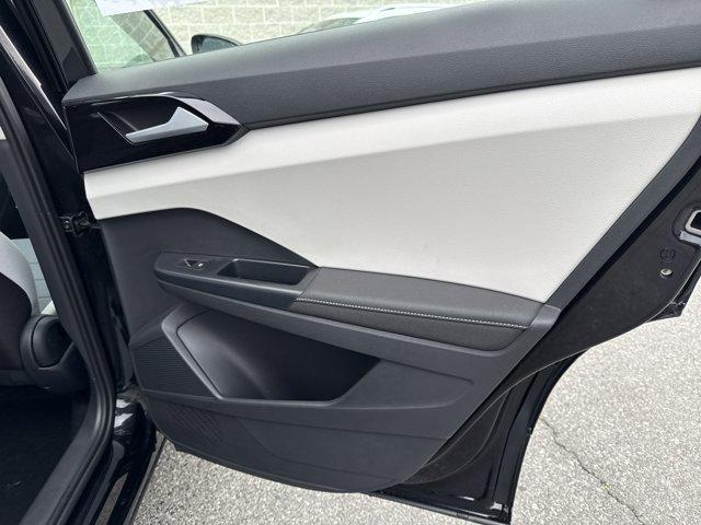 Photo of 2025 Deep Black Pearl Volkswagen Taos