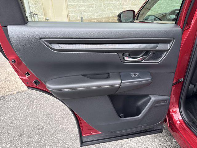 Photo of 2025 Radiant Red Metallic Honda CR-V Hybrid