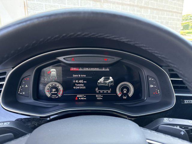 Photo of 2022 Navarra Blue Metallic Audi Q7