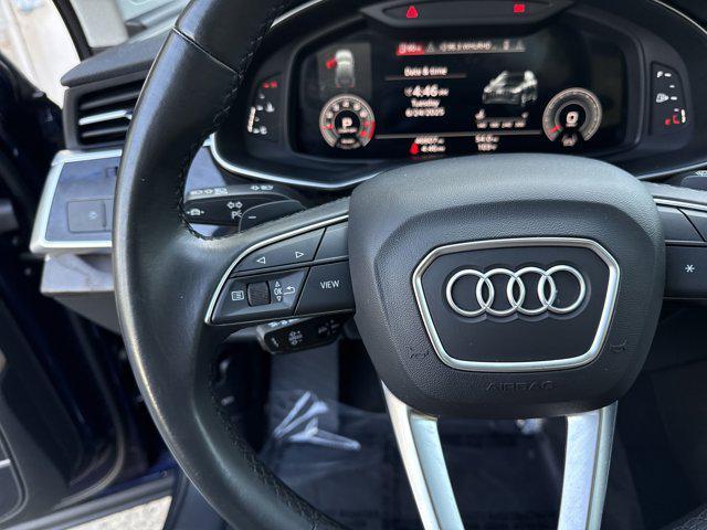 Photo of 2022 Navarra Blue Metallic Audi Q7