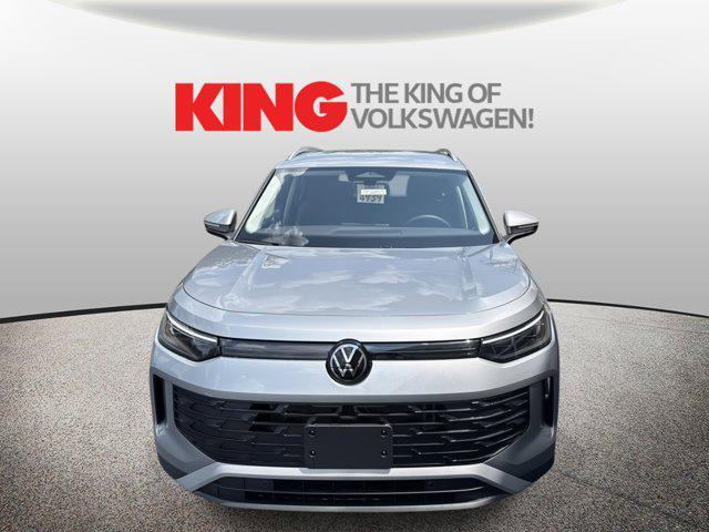 Photo of 2025 Pyrite Silver Metallic Volkswagen Tiguan