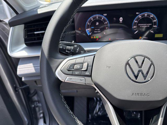 Photo of 2025 Pyrite Silver Metallic Volkswagen Tiguan