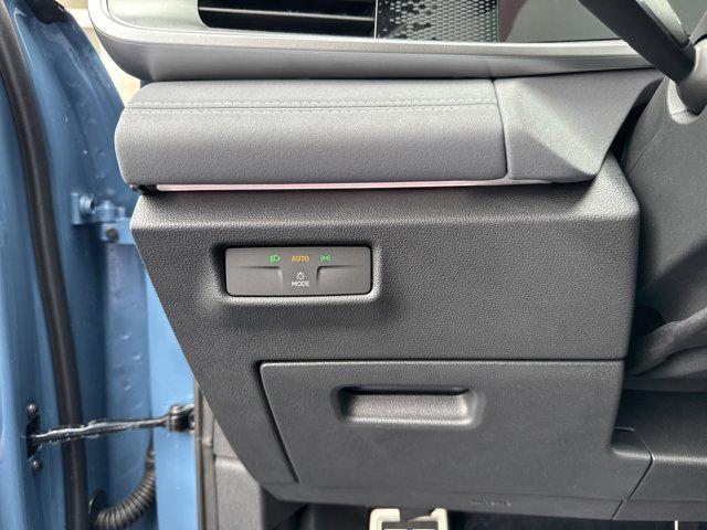 Photo of 2025 Blue Volkswagen Tiguan