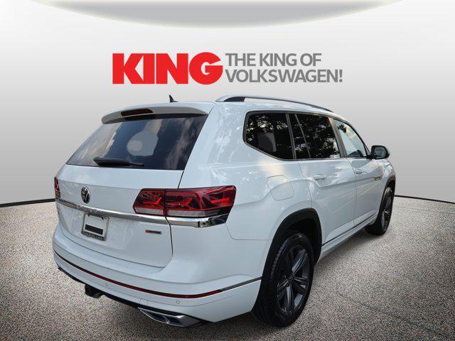 Photo of 2022 Pure White Volkswagen Atlas