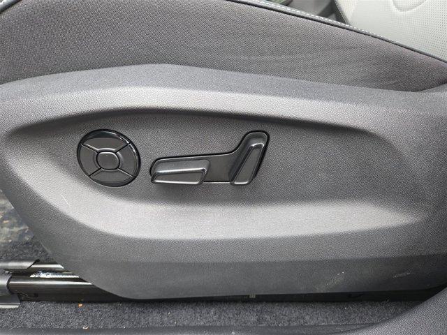Photo of 2025 Deep Black Pearl Volkswagen Tiguan