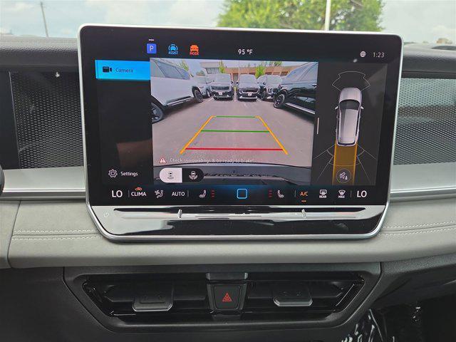 Photo of 2025 Deep Black Pearl Volkswagen Tiguan