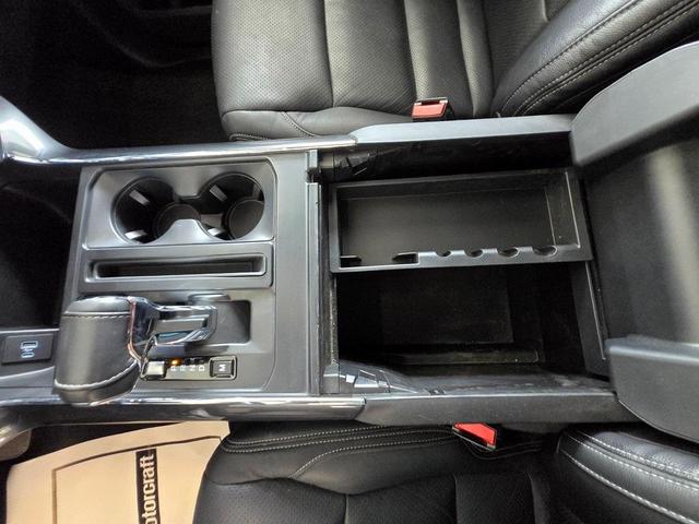 Photo of 2022 Oxford White Ford F-150