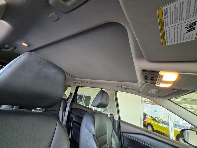 Photo of 2022 Super Black Nissan Rogue