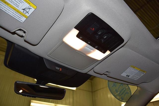 Photo of 2023 Obsidian Green Nissan Pathfinder