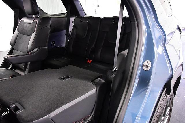 Photo of 2025 Vapor Blue Metallic Ford Explorer