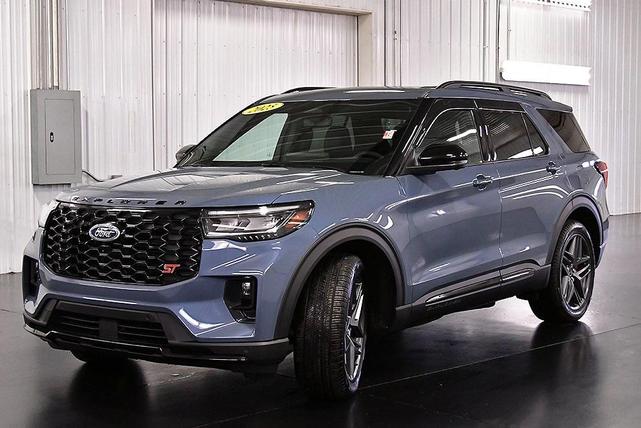 Photo of 2025 Vapor Blue Metallic Ford Explorer