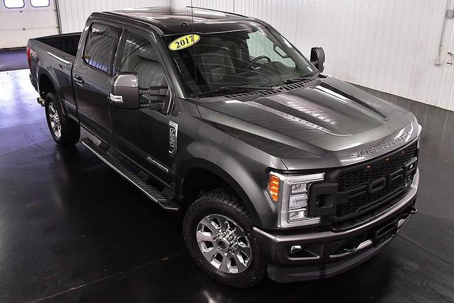 Photo of 2017 Magnetic Metallic Ford F-250