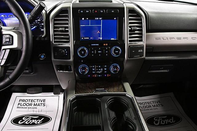 Photo of 2017 Magnetic Metallic Ford F-250