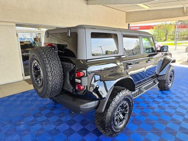 Photo of 2024 Shadow Black Ford Bronco