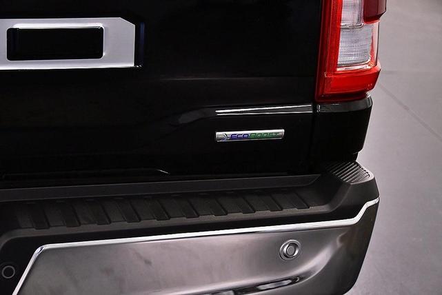 Photo of 2023 Agate Black Metallic Ford F-150