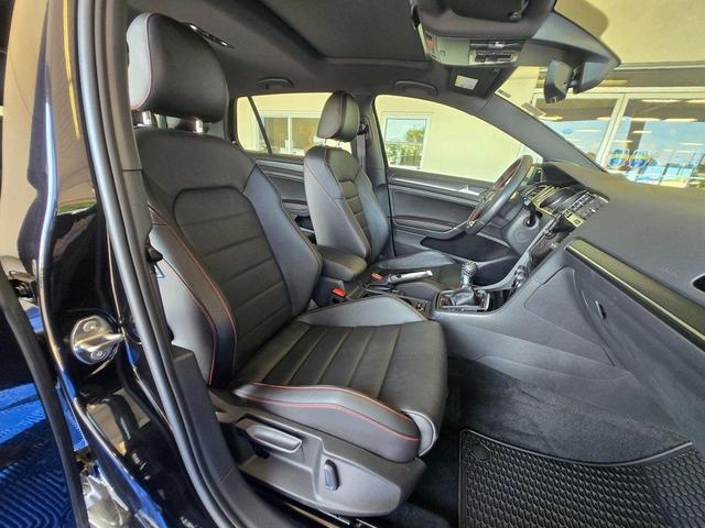 Photo of 2018 Deep Black Pearl Effect Volkswagen Golf GTI