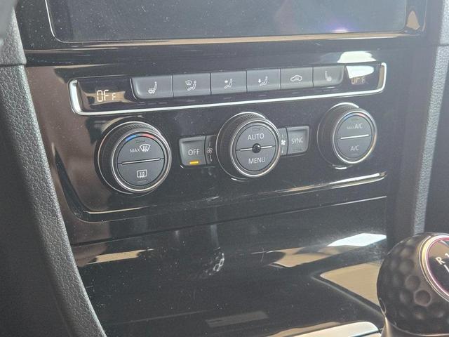 Photo of 2018 Deep Black Pearl Effect Volkswagen Golf GTI
