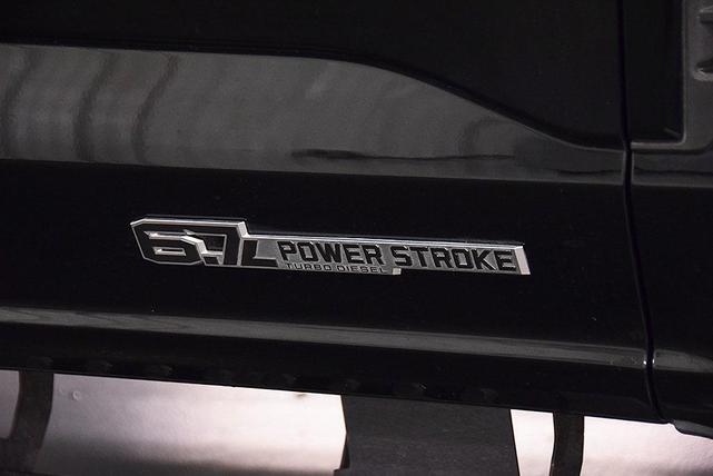 Photo of 2024 Agate Black Metallic Ford F-250