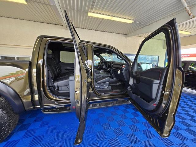 Photo of 2025 Green Ford F-150