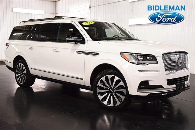 2023 Lincoln Navigator L