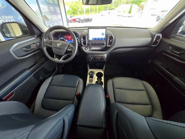 Photo of 2024 Oxford White Ford Bronco Sport
