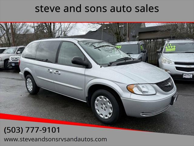 2003 Chrysler Town & Country