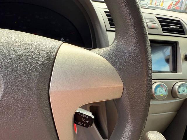 Photo of 2006 Burgundy Toyota Camry