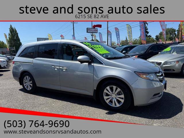 Photo of 2016 Lunar Silver Metallic Honda Odyssey