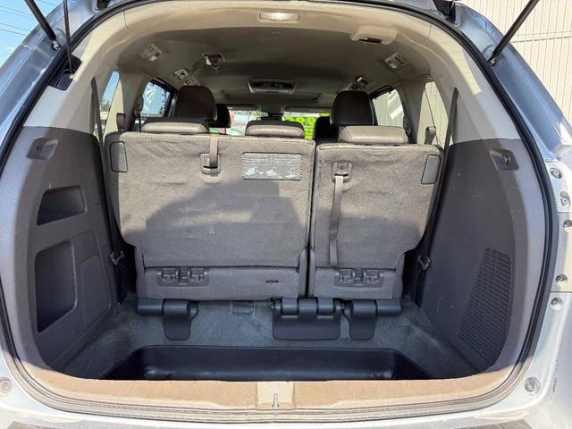 Photo of 2016 Lunar Silver Metallic Honda Odyssey