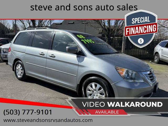 Photo of 2008 Silver Pearl Metallic Honda Odyssey