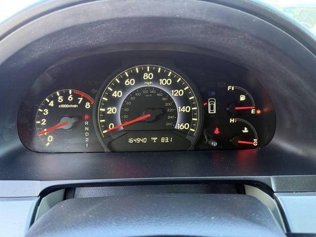 Photo of 2008 Silver Pearl Metallic Honda Odyssey