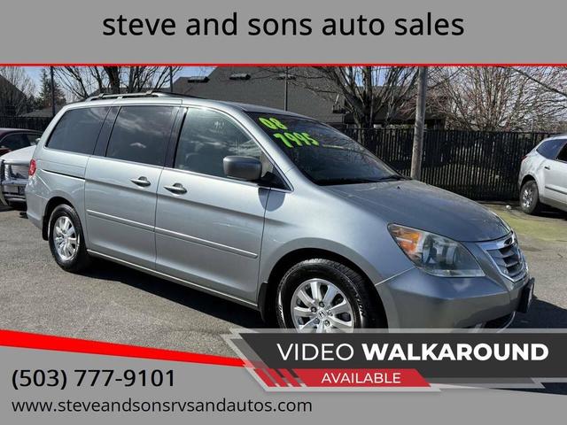 Photo of 2008 Silver Pearl Metallic Honda Odyssey