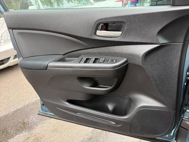 Photo of 2014 Blue Honda CR-V