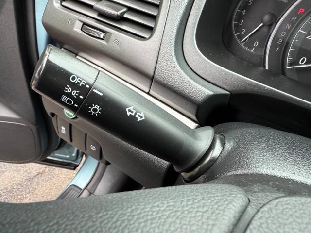 Photo of 2014 Blue Honda CR-V