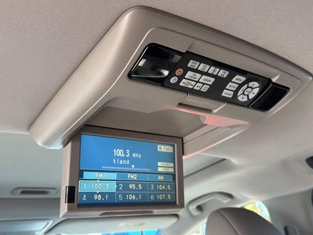 Photo of 2012 Polished Metal Metallic Honda Odyssey