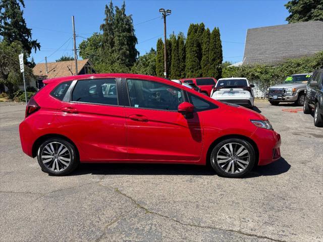 Photo of 2015 Red Honda Fit
